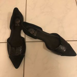 🔥 HOT Deal! Vince Camuto Black Flats